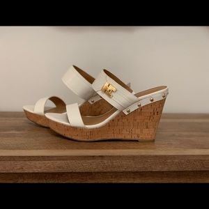 Tommy Hilfiger wedges size 9